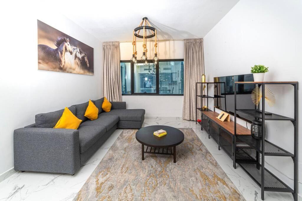 Luxury 2 Bedroom Apartment In Dubai Marina & Jbr Beach Exteriör bild