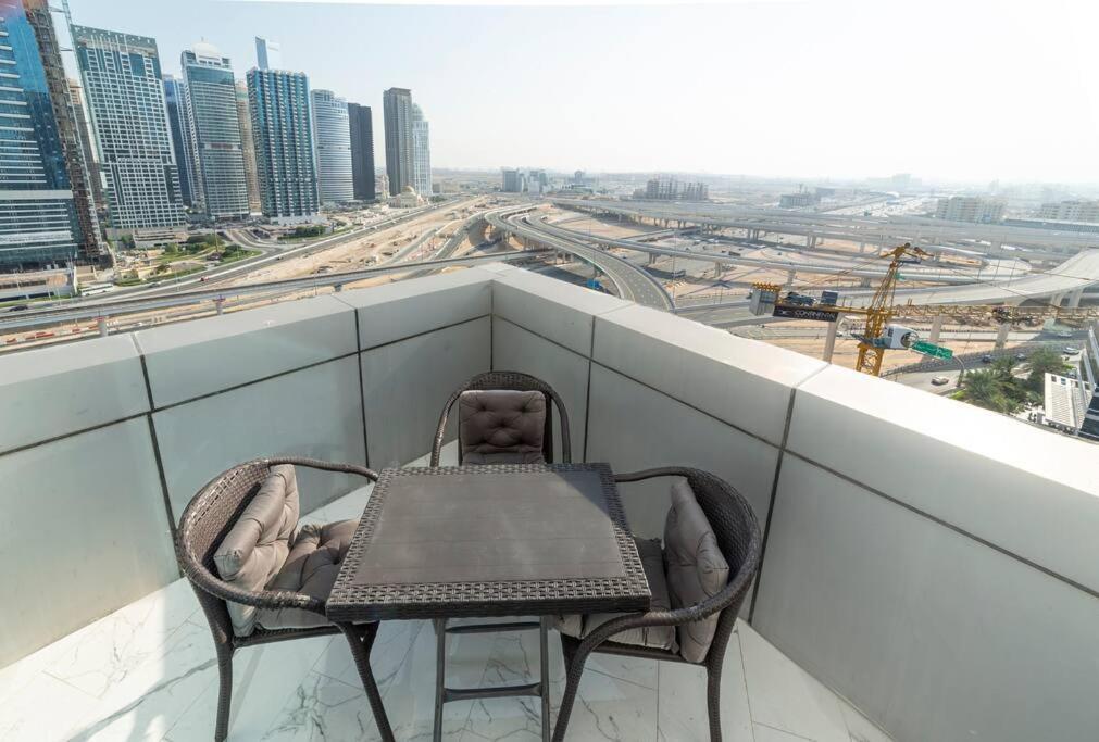 Luxury 2 Bedroom Apartment In Dubai Marina & Jbr Beach Exteriör bild