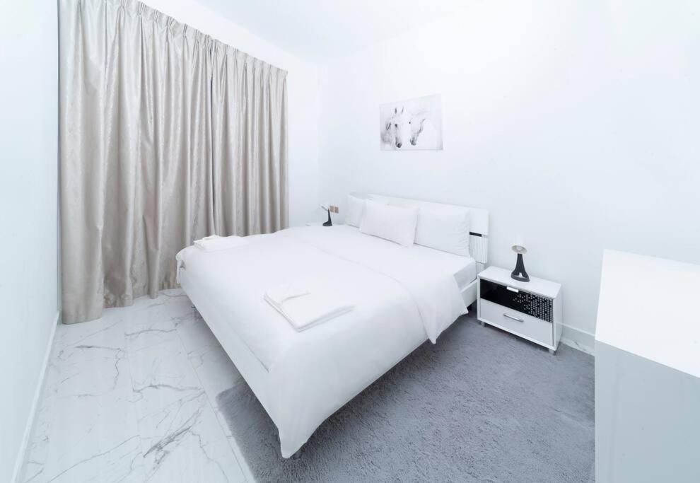 Luxury 2 Bedroom Apartment In Dubai Marina & Jbr Beach Exteriör bild